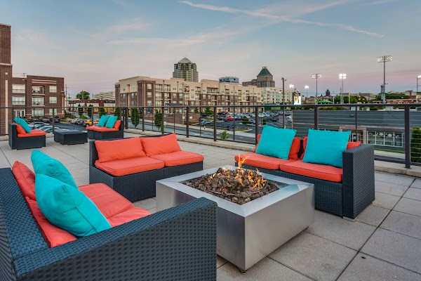 Greenway at Fisher Park apartments in Greensboro NC