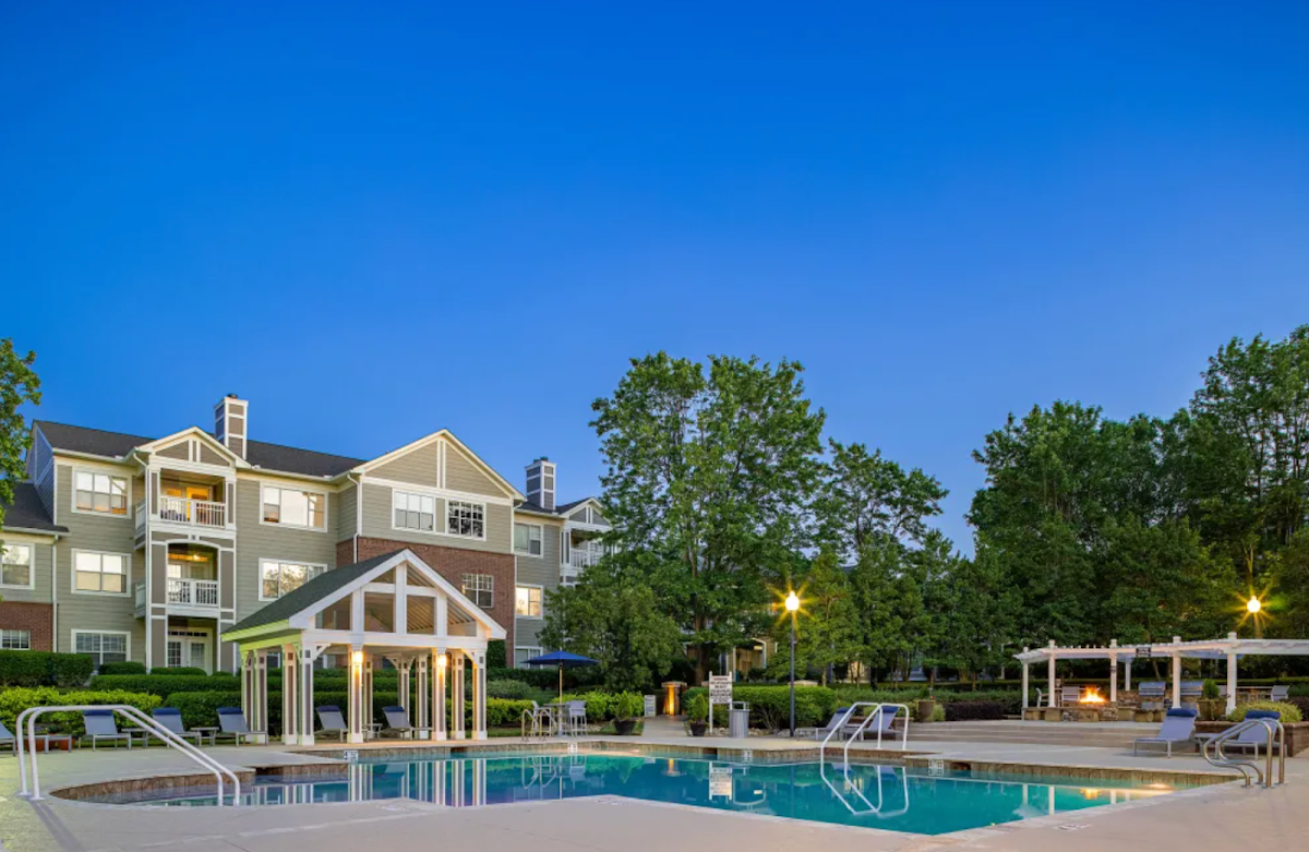The Preserve at Ballantyne Commons apartments in Charlotte NC