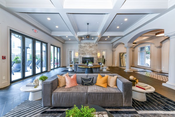 Avana Cheshire Bridge apartments in Atlanta GA