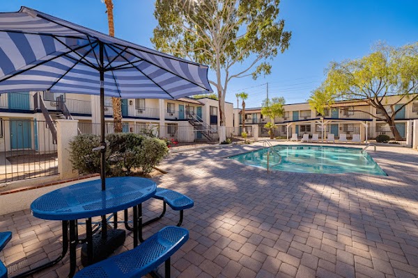 The Crossings on Grande apartments in Tucson AZ