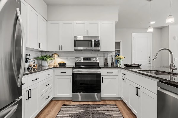 Marq Bronco Butte apartments in Phoenix AZ