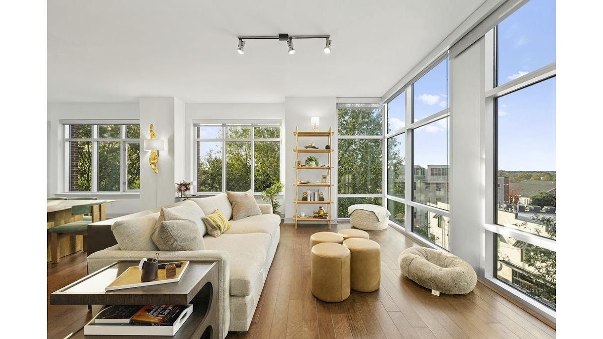 Ashton South End Apartments apartments in Charlotte NC