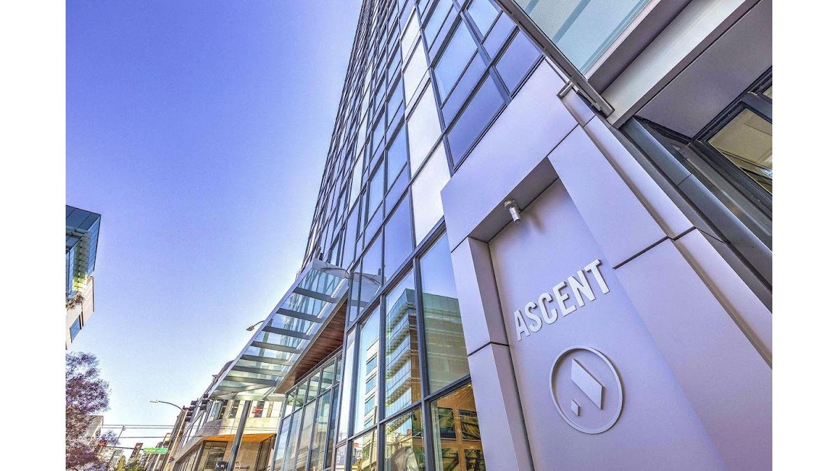 Ascent South Lake Union apartments in Seattle WA