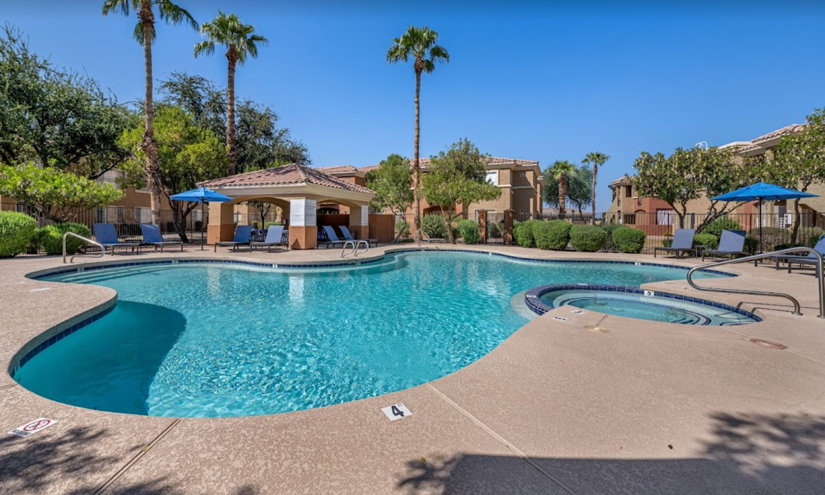 Alante at the Islands apartments in Chandler AZ