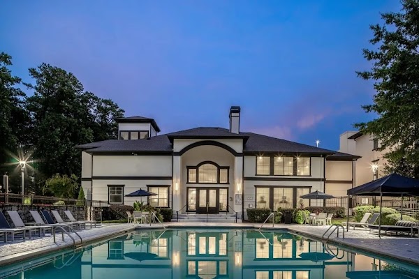 Marq Perimeter apartments in Atlanta GA