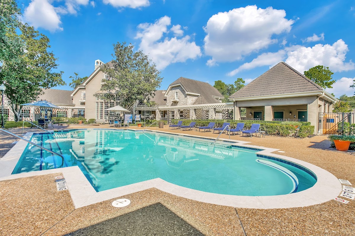 Marquis Champions Forest apartments in Houston TX