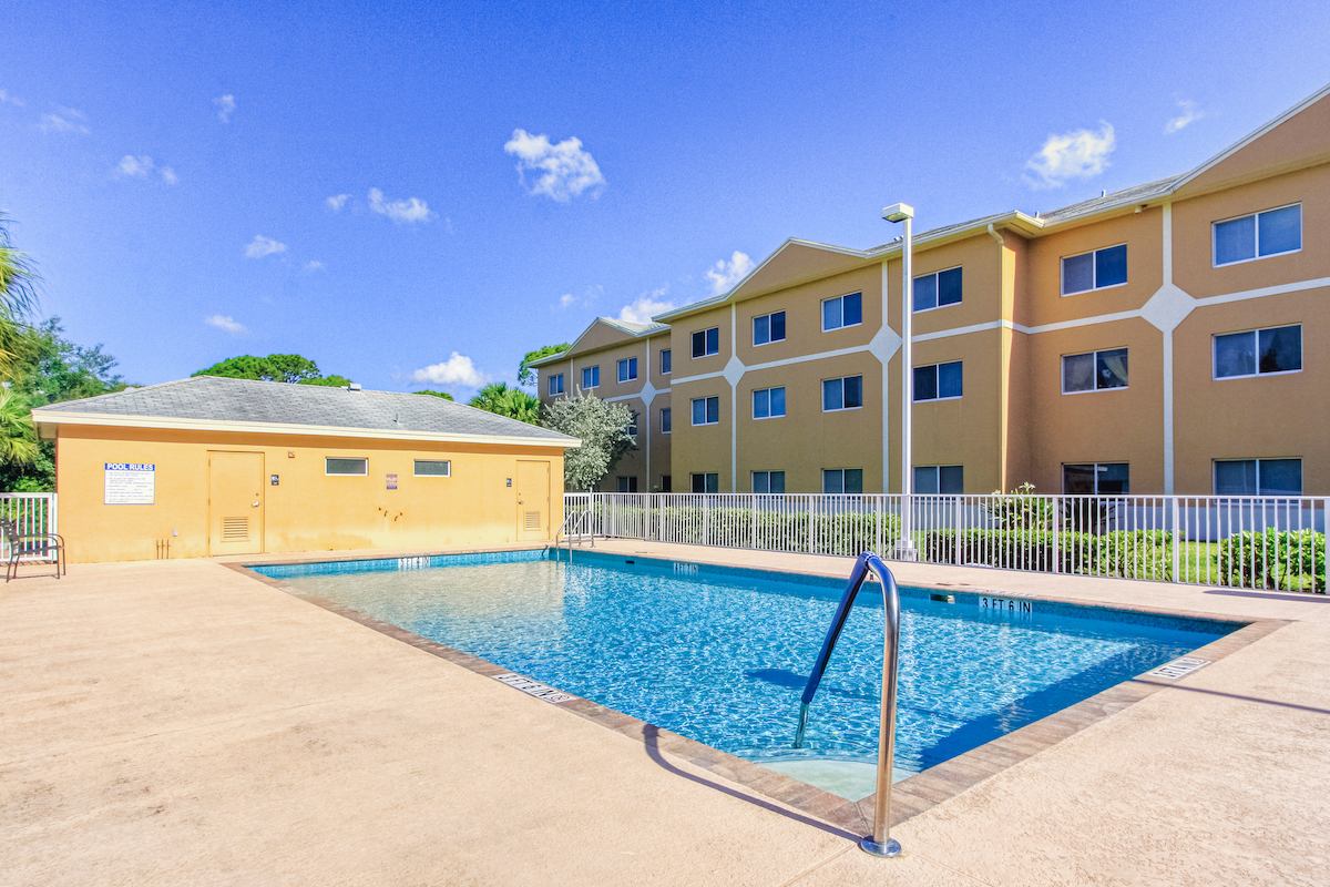 Villa Seton apartments in Port ST Lucie FL