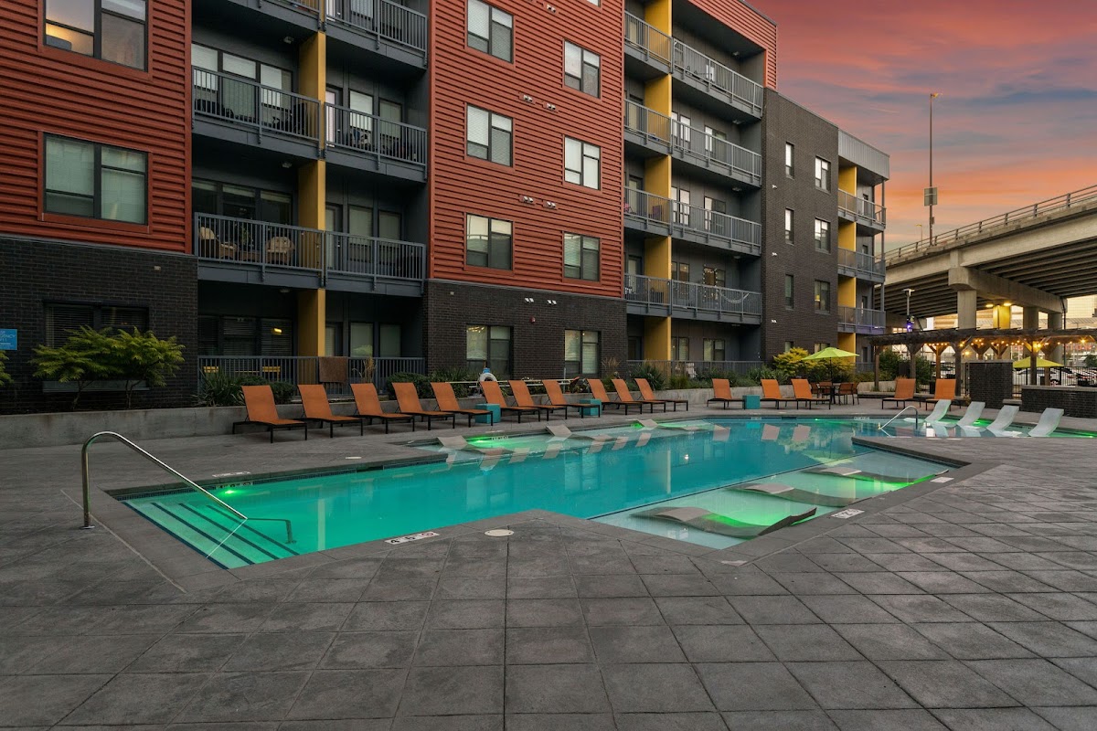 Crossroads Westside apartments in Kansas City MO