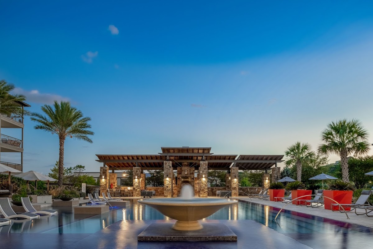 Marquis Cresta Bella apartments in San Antonio TX