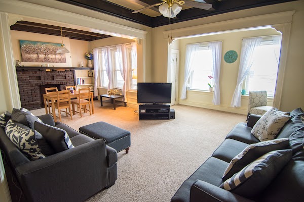 John C. R. Kelly Realty Inc apartments in Pittsburgh PA