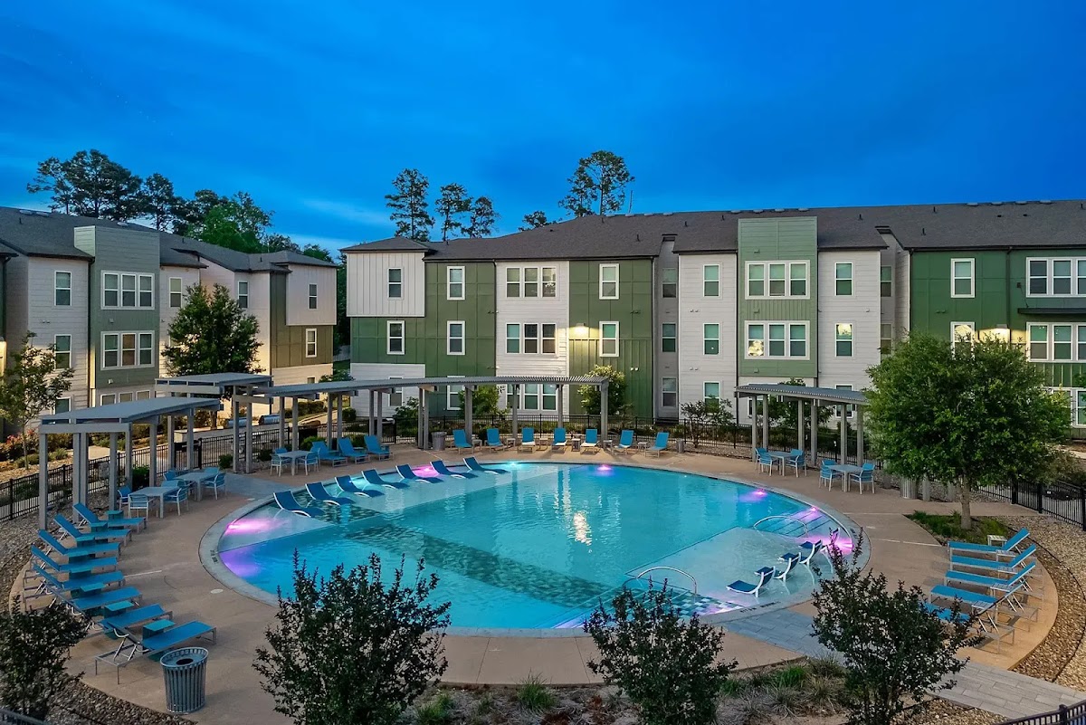 The Heights apartments in Huntsville TX