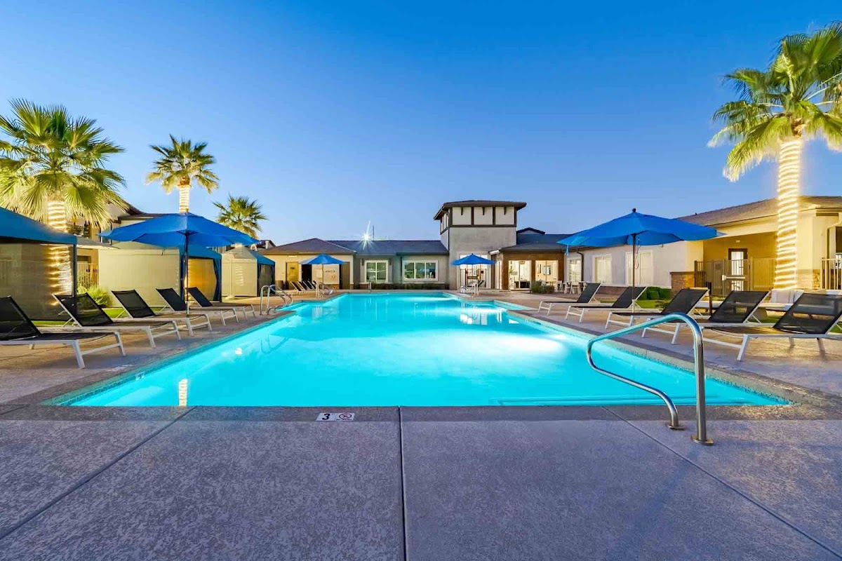 Obsidian on Glendale apartments in Glendale AZ