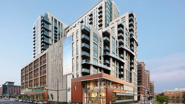 Liberty Harbor East apartments in Baltimore MD