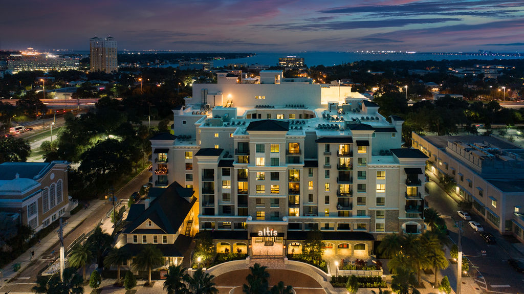 Altis Grand Central apartments in Tampa FL