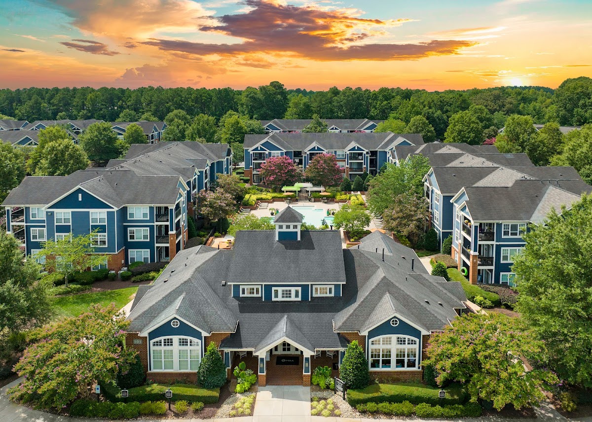 MAA Adalay Bay apartments in Chesapeake VA