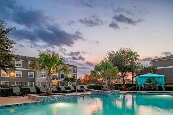 Marquis at The RIM apartments in San Antonio TX