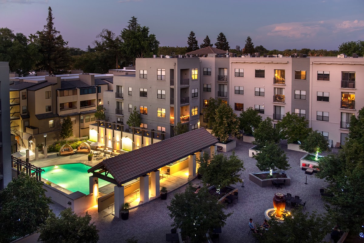 1801L apartments in Sacramento CA