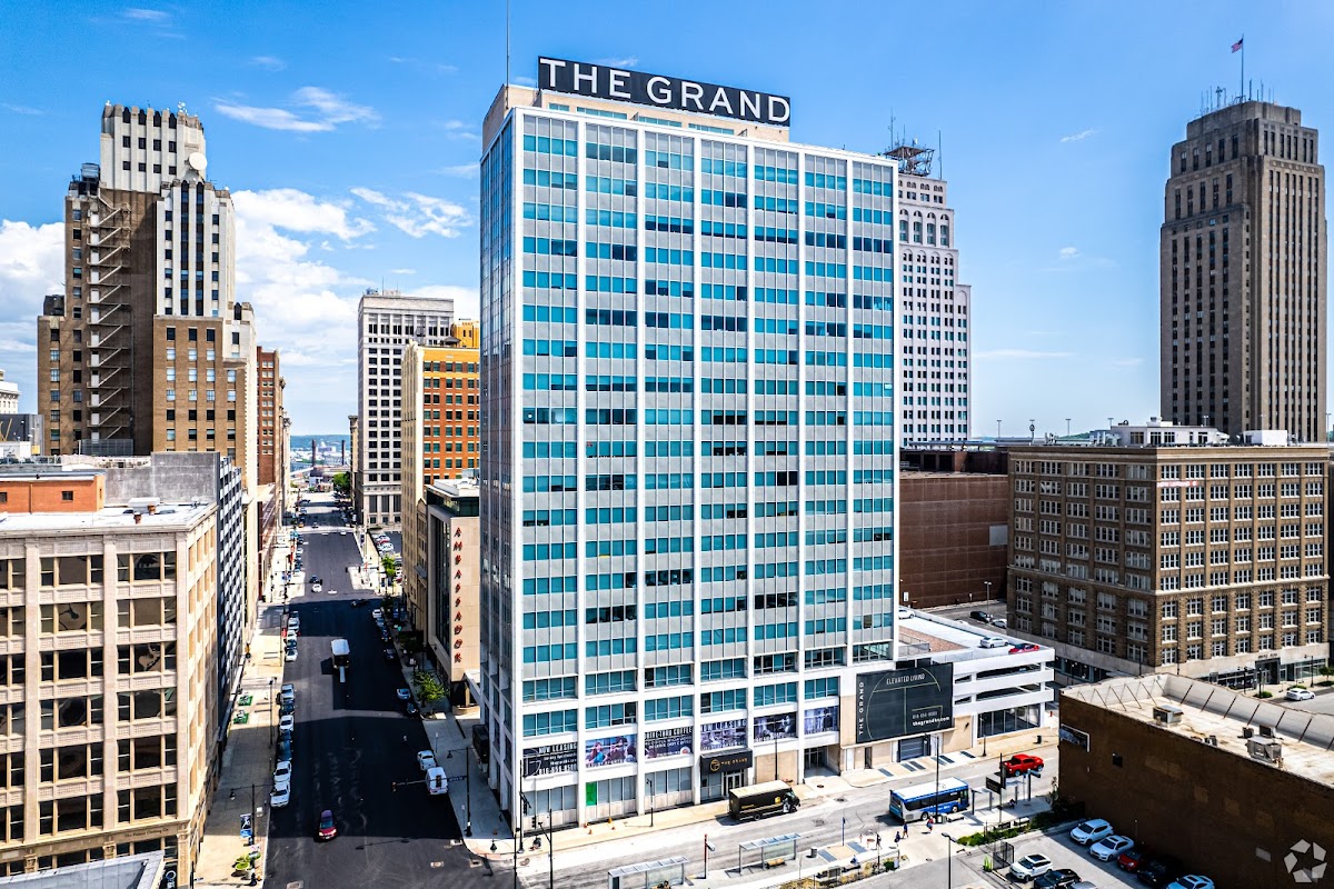 The Grand apartments in Kansas City MO