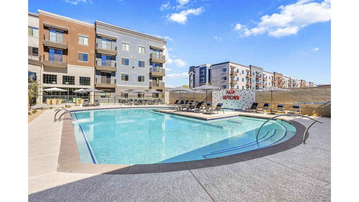 Alta Uptown apartments in Gilbert AZ