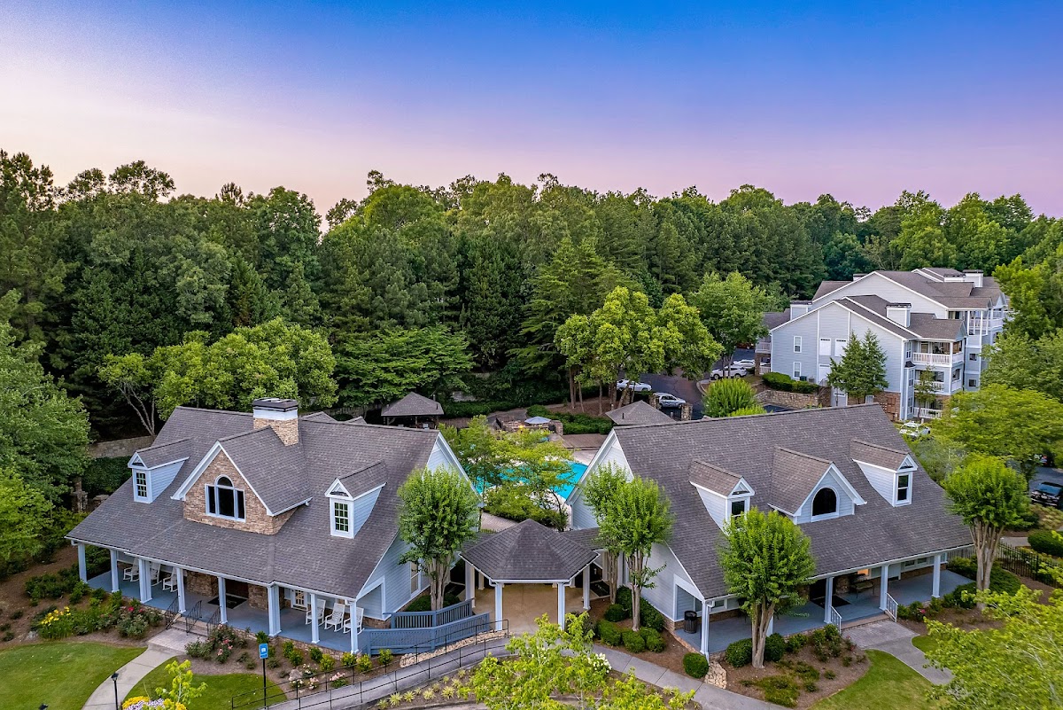 Marquis at Sugarloaf apartments in Duluth GA