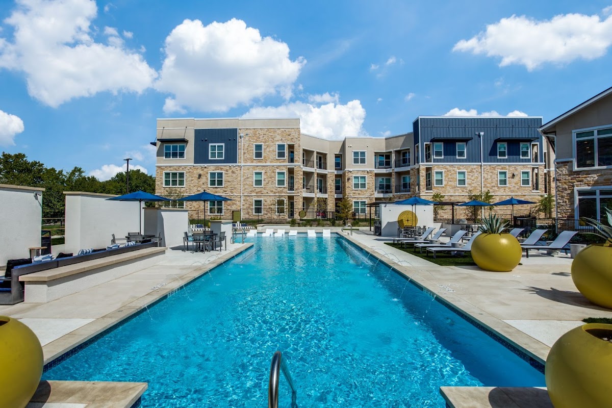 Woodlands at the Preserve apartments in Garland TX