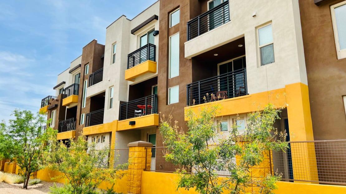 Scottsdale Hayden Townhomes apartments in Phoenix AZ