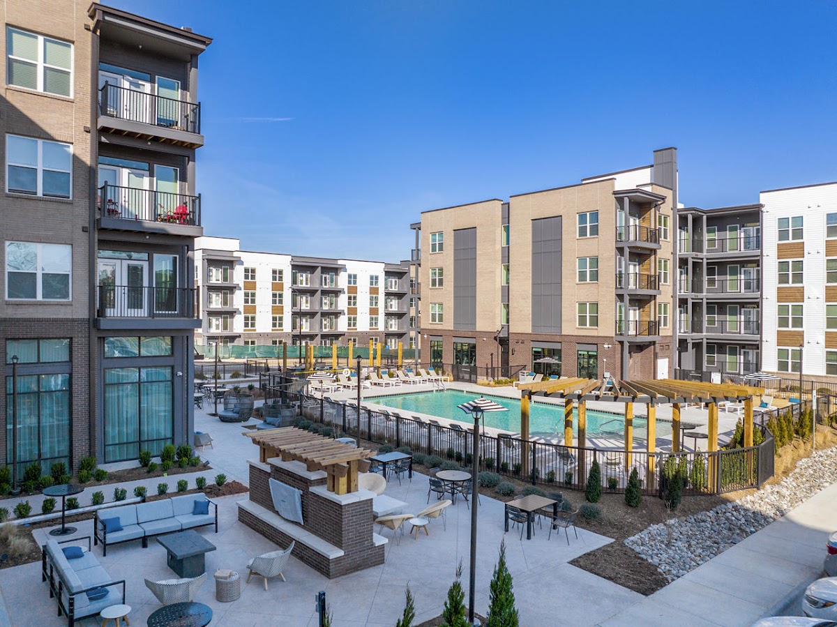 Alta Davis apartments in Durham NC