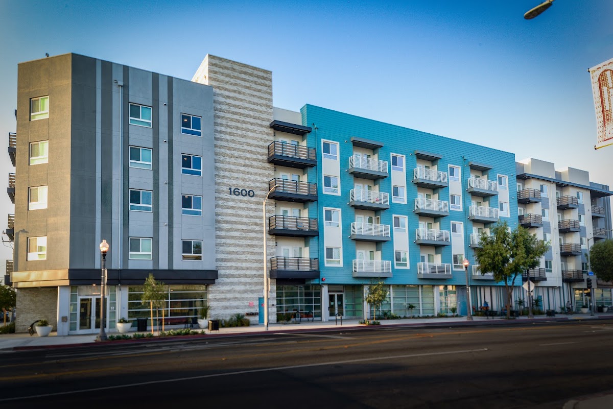 Florence Apartments apartments in South Gate, CA