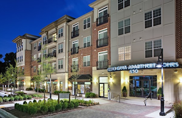 Hidden Creek apartments in Gaithersburg, MD