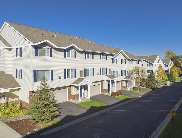 Wyngate Townhomes apartments in Burnsville, MN