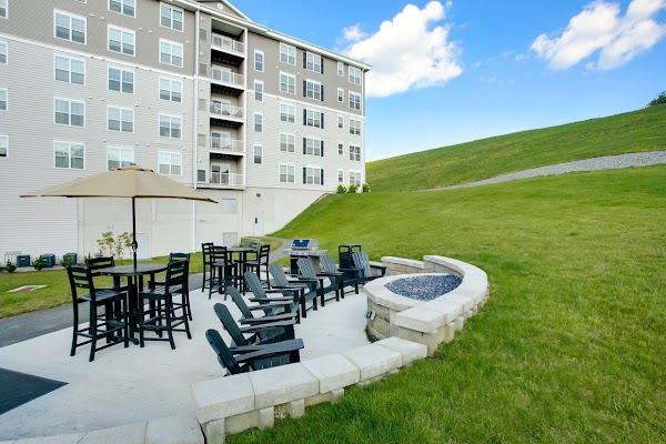 Abbey Lane apartments in Danbury, CT