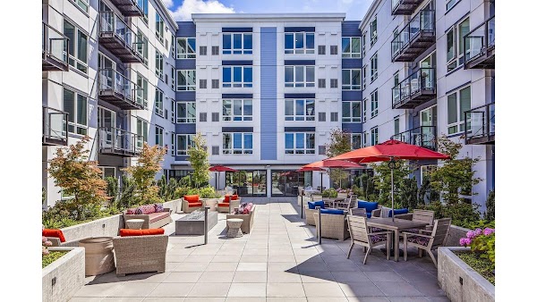 Mariblu Southcenter apartments in Renton WA