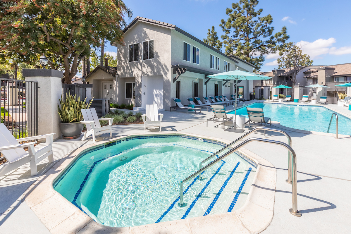 Hensley at Corona Pointe apartments in Corona CA