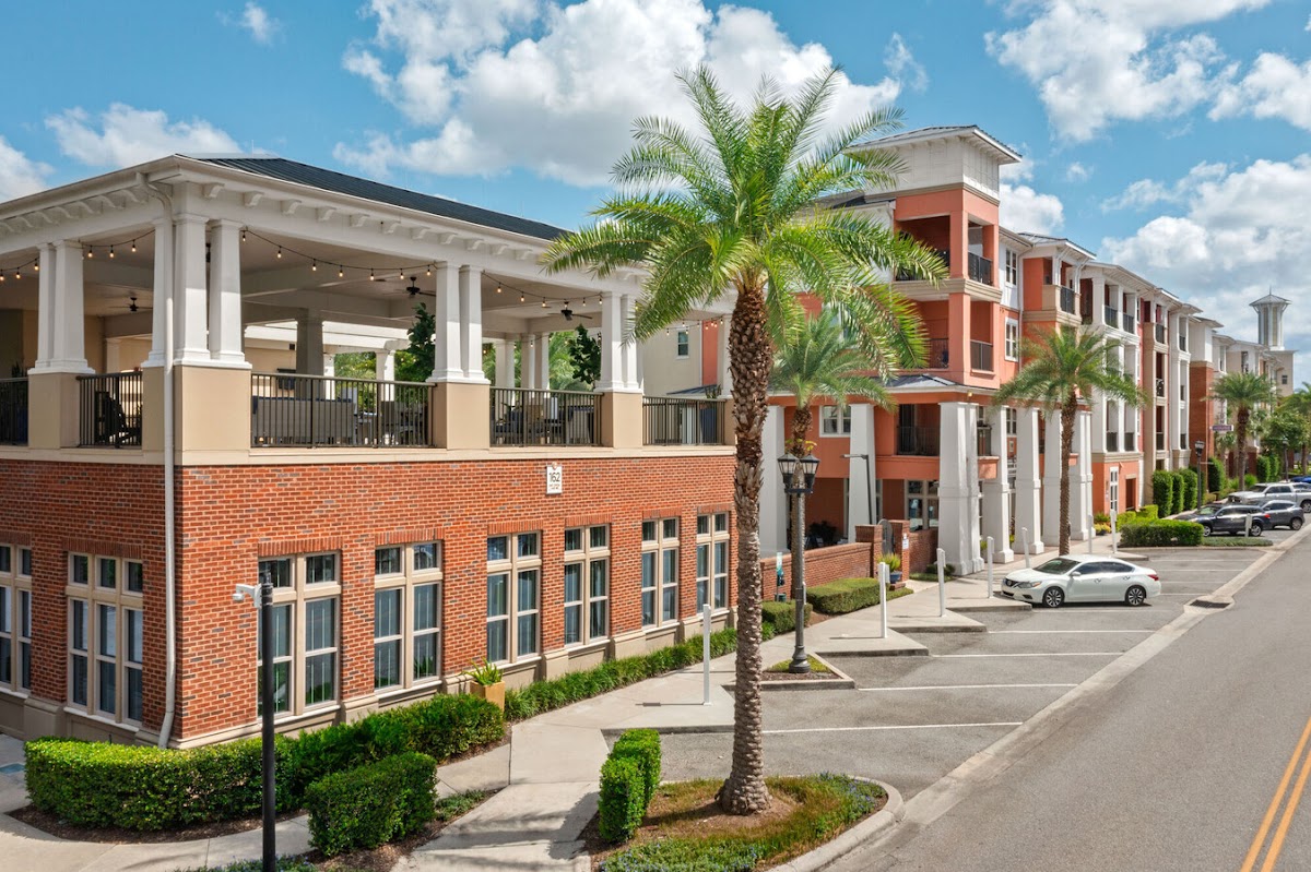 Station House at Lake Mary apartments in Sanford FL