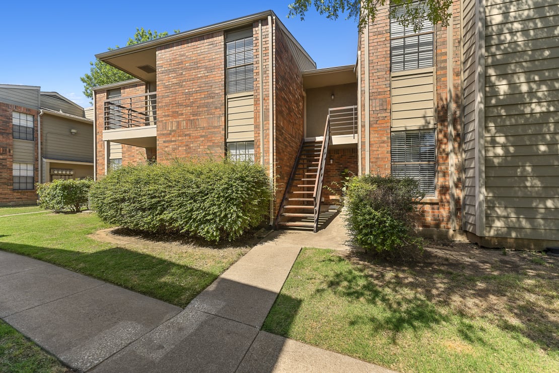 The Hudson apartments in North Richland Hills TX