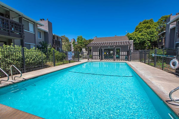 Laurel Grove Residences apartments in Salinas CA