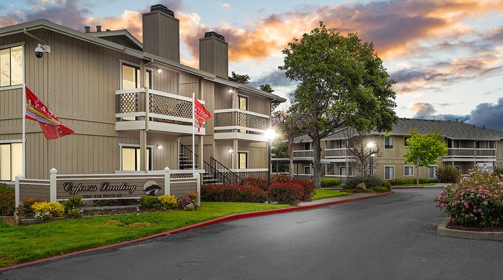 Cypress Landing apartments in Salinas CA