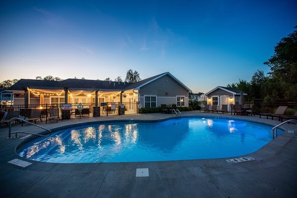 Deerfield Place apartments in Utica NY