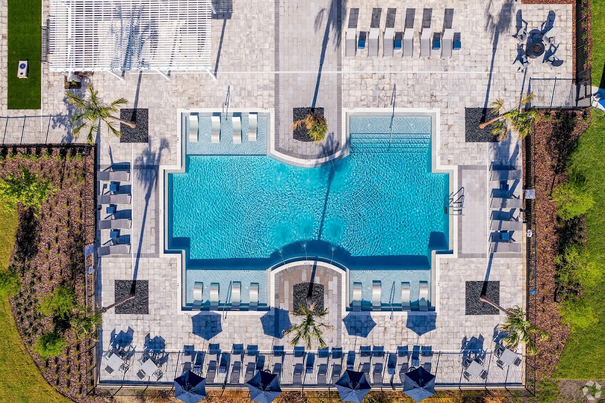 Story Sanford apartments in Sanford FL