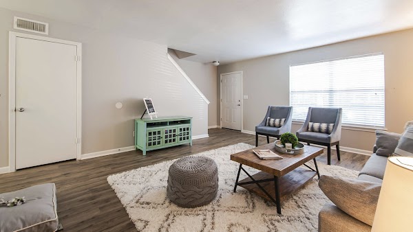 Parcside Townhomes Apartments apartments in College Station TX