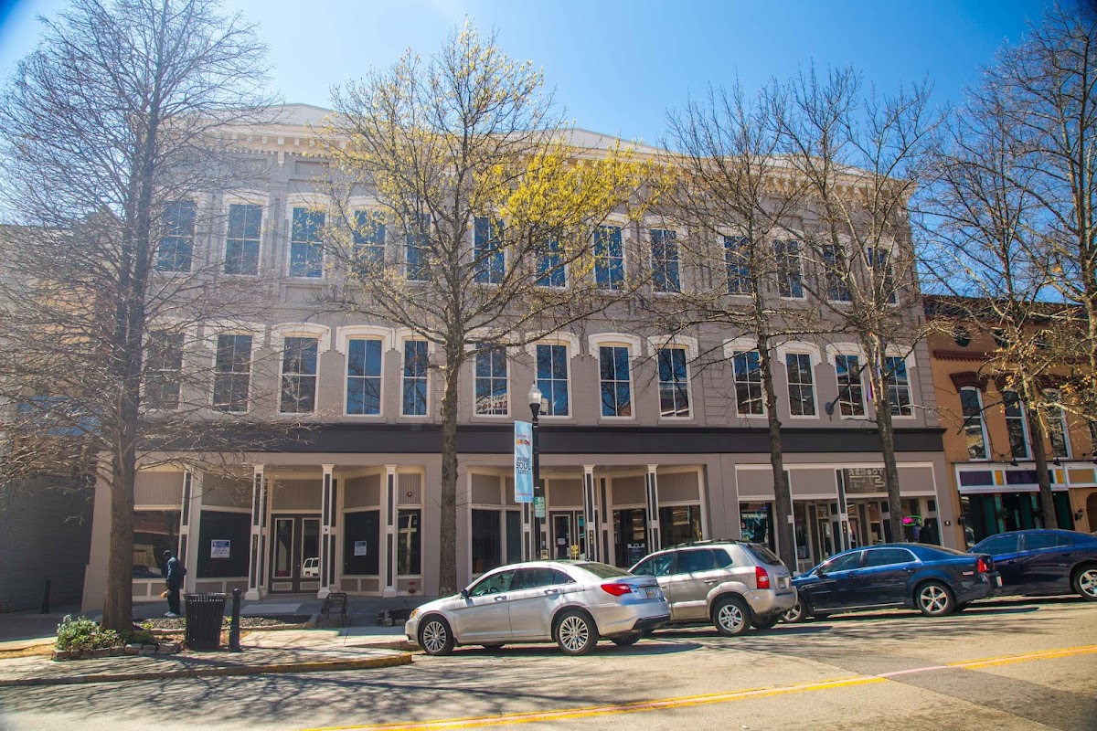 The Lamar Lofts apartments in Macon GA