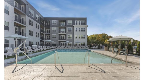 Alta Altitude apartments in Cranston, RI