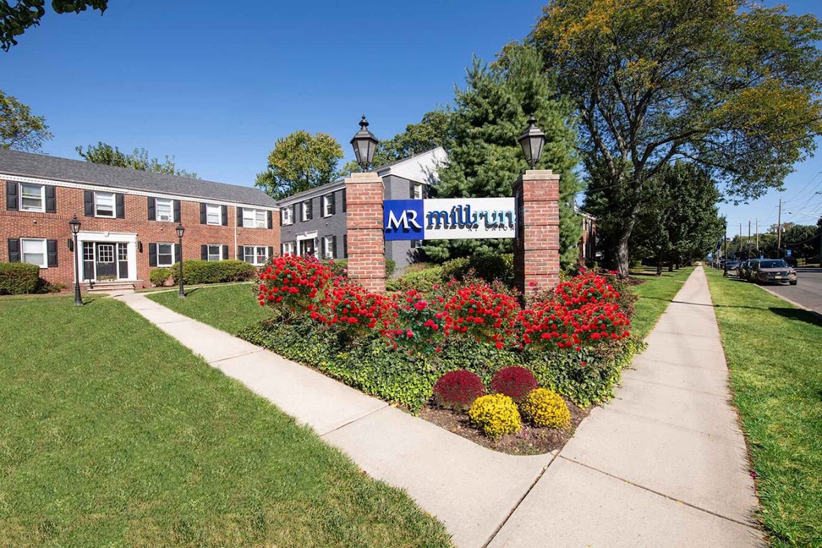 Mill Run at Union apartments in Union NJ