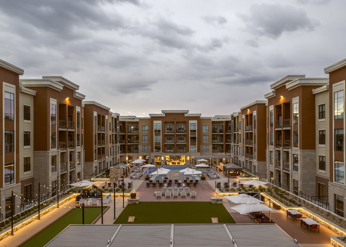 The Residences at Galleria apartments in Overland Park KS