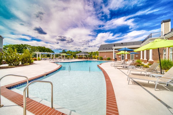 Meridian Obici apartments in Suffolk VA