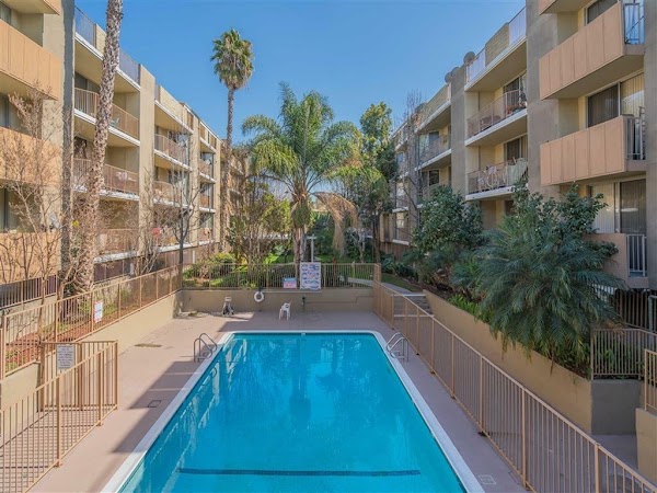 Westland @ Osage apartments in Inglewood CA