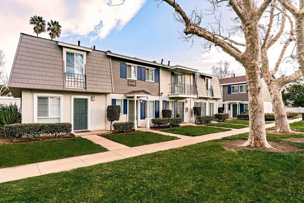 Nola 624 Apartments apartments in West Covina CA