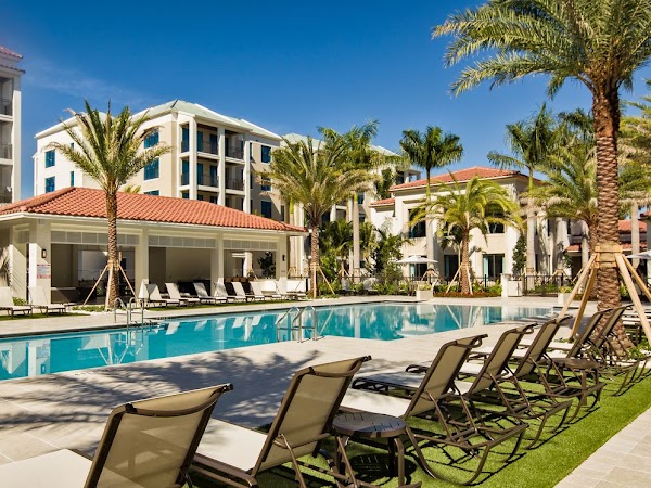 Avalon 850 Boca apartments in Boca Raton FL