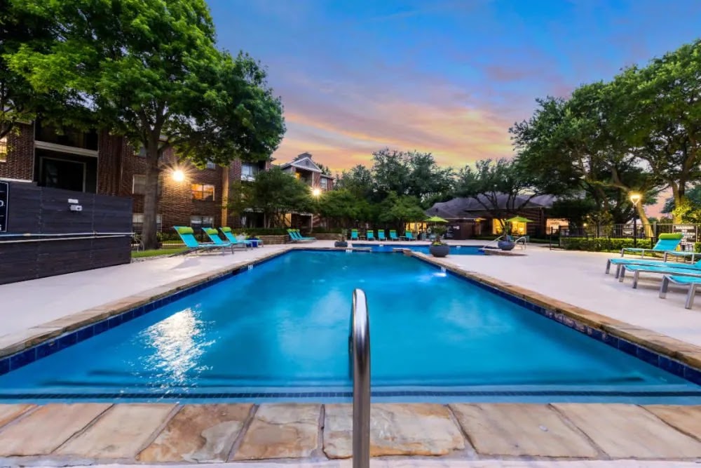 Marquis at Legacy apartments in Plano, TX
