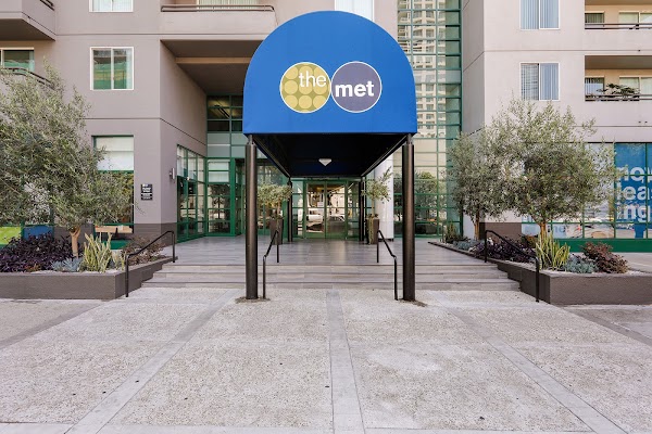 The Met Apartments apartments in Los Angeles, CA